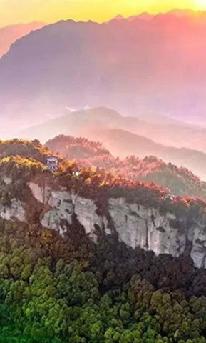 竇圌山景區(qū)官網(wǎng) | 四川江油畫屏尚景景區(qū)管理有限責(zé)任公司